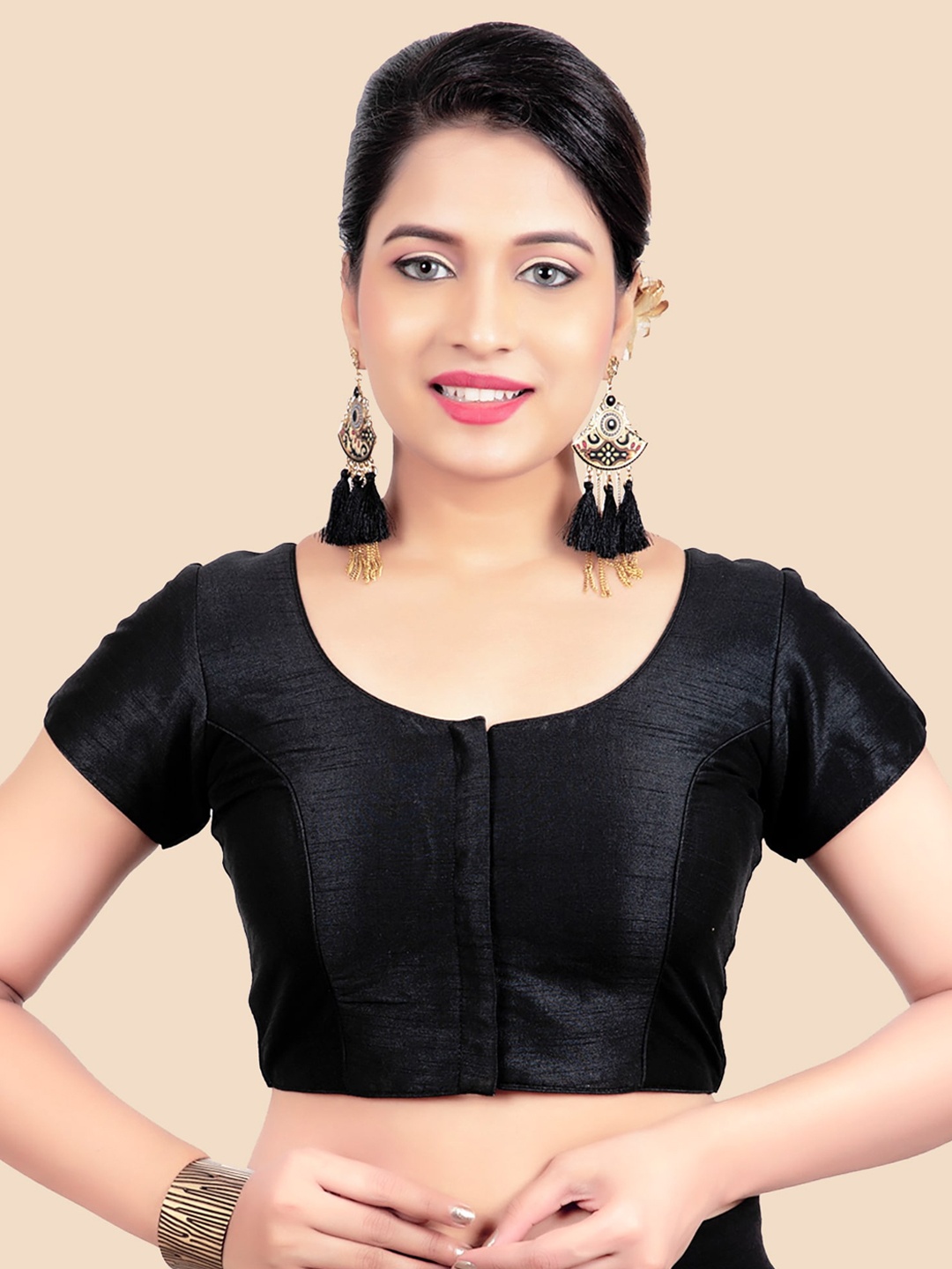 

FEMMIBELLA Black Solid Saree Blouse