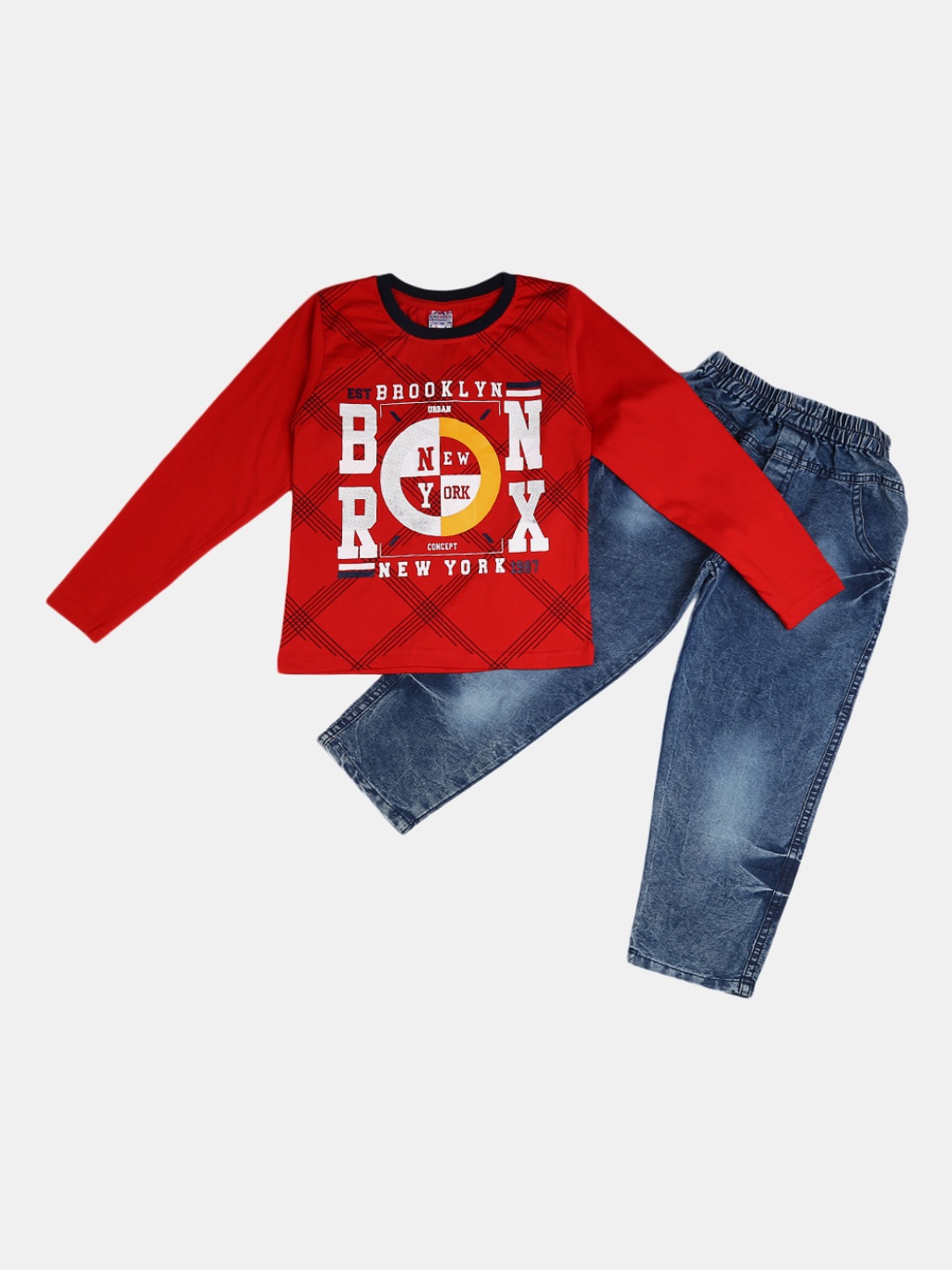 

V-Mart Boys Red & Blue Printed T-shirt with Trousers