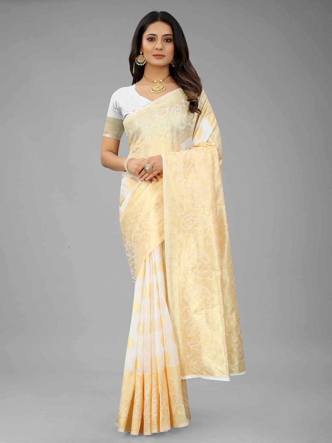 

Silk Land White & Gold-Toned Zari Art Silk Fusion Kasauv Saree