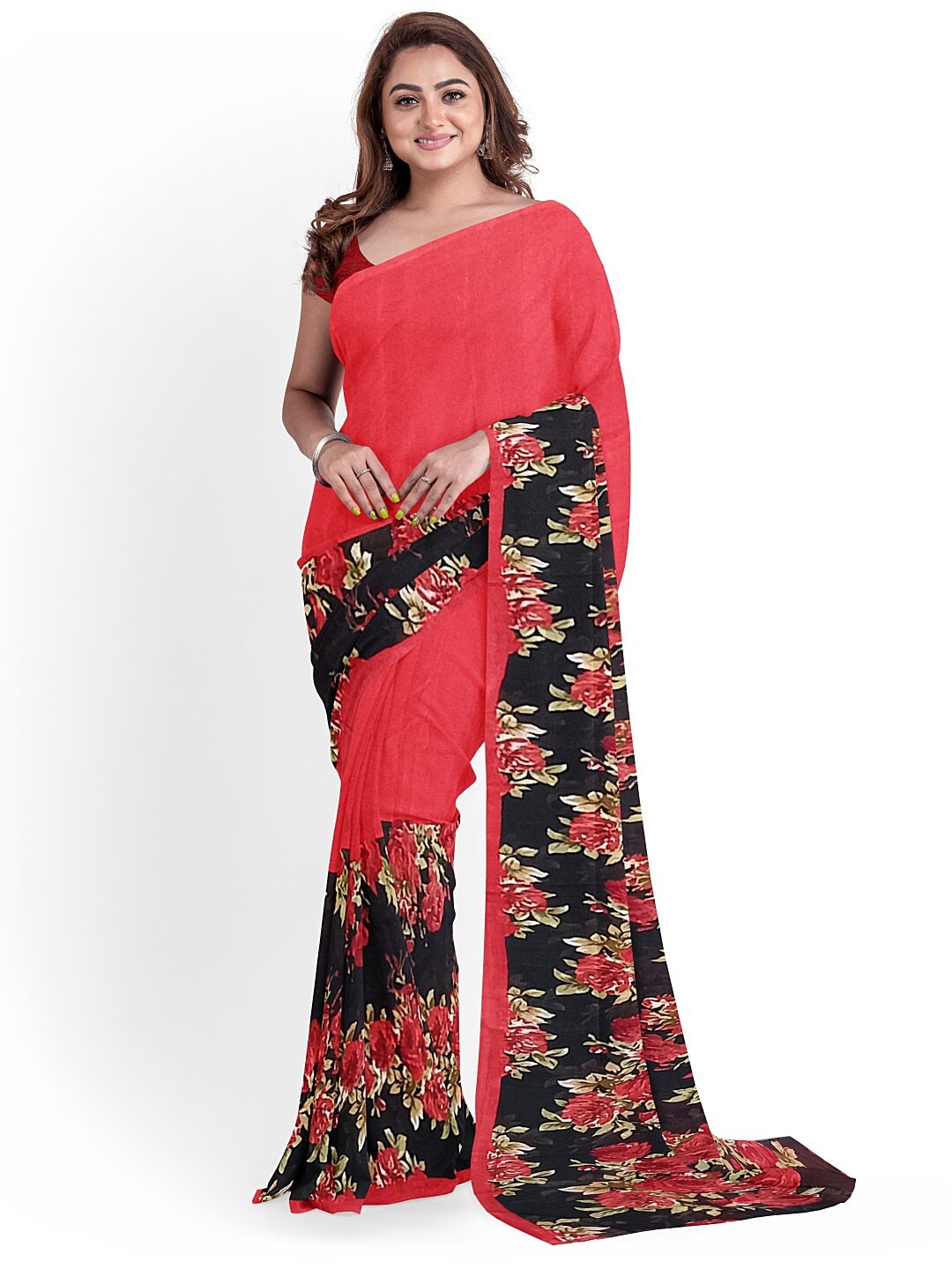 

SAADHVI Red & Black Floral Pure Georgette Fusion Dharmavaram Saree