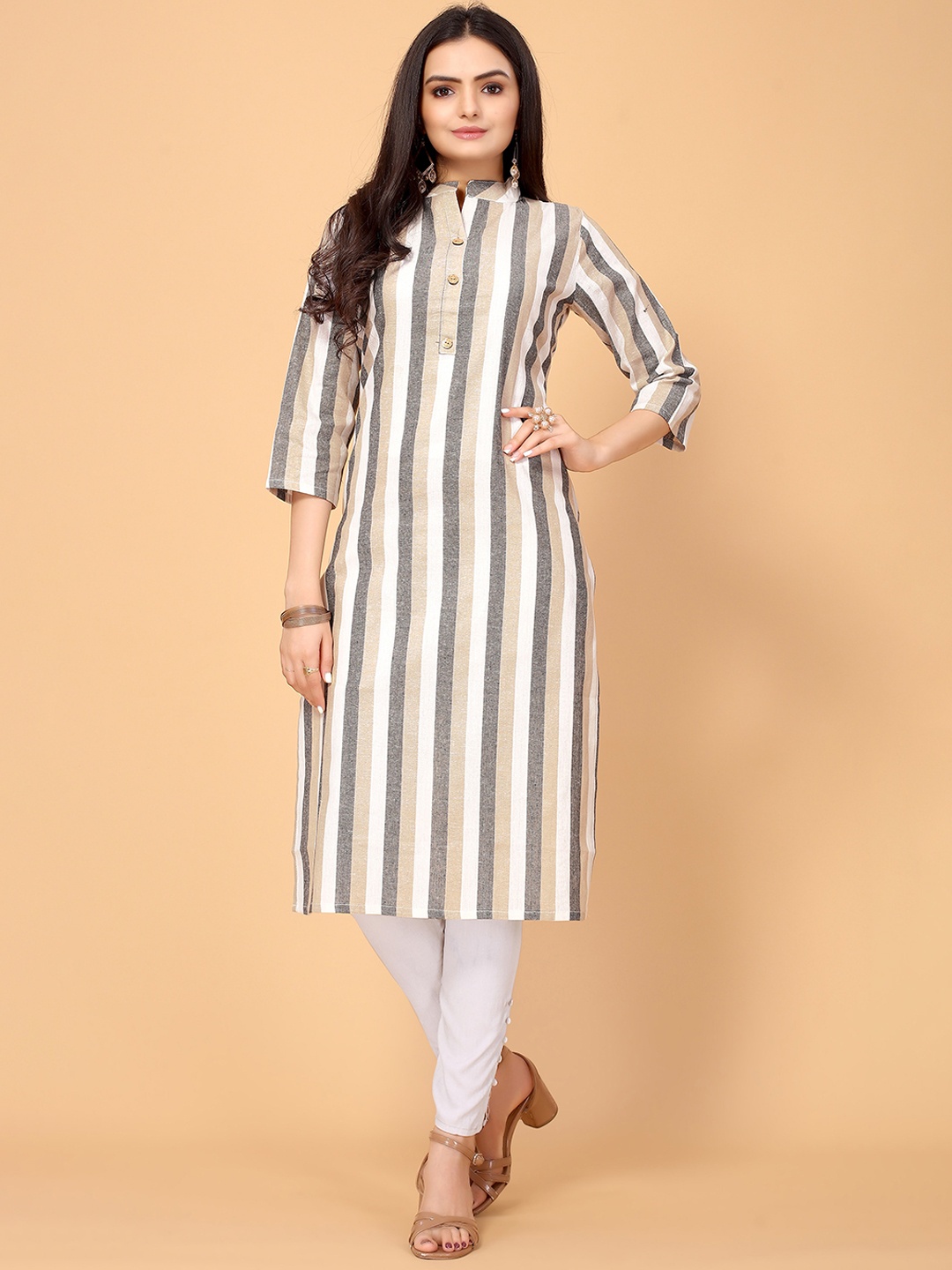 

Sangria Women Grey & Beige Striped Khadi Kurta