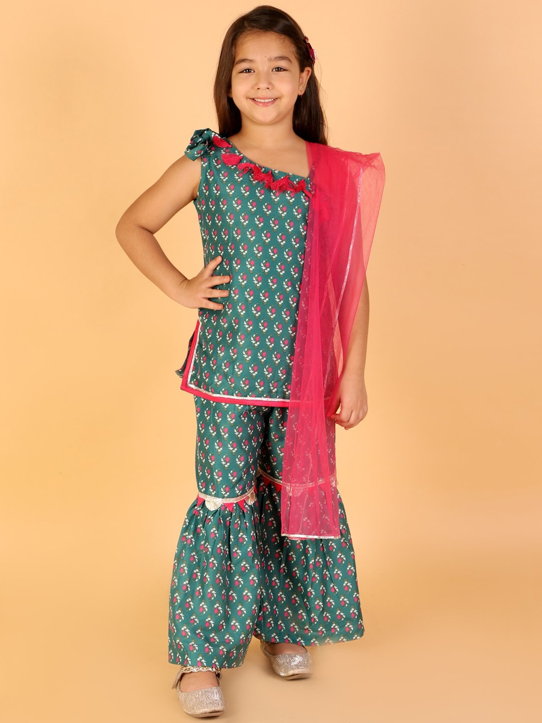 

LIL DRAMA Girls Green Floral Printed Gotta Patti Kurti with Sharara & With Dupatta