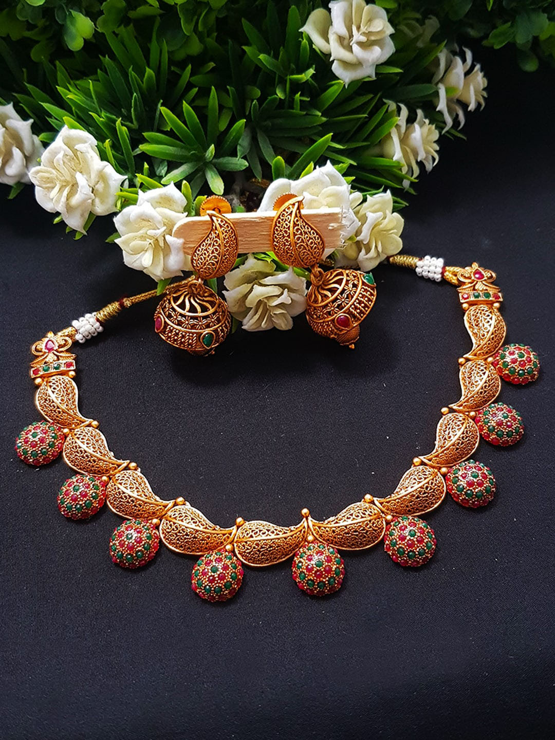 

GRIIHAM Women Gold-Plated Pink & Green AD-Studded & Beaded Jewellery Set