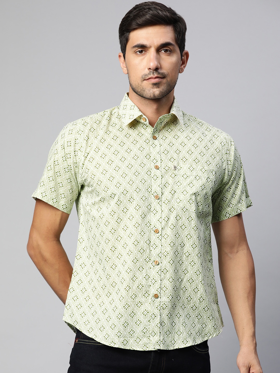 

Readiprint Men Green Floral Printed Casual Shirt