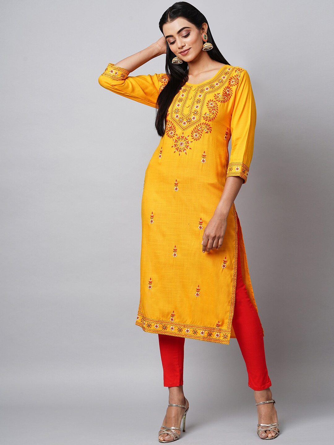 

INDYES Women Yellow Floral Thread Work Embroidered Viscose Rayon Kurta