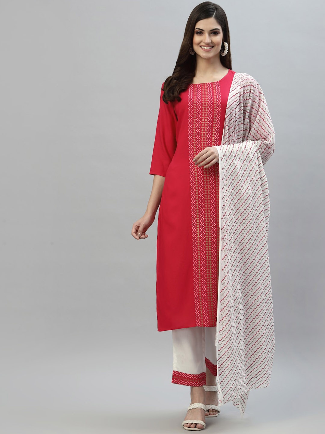 

Stylum Women Pink Geometric Printed Kurta with Trousers & With Dupatta