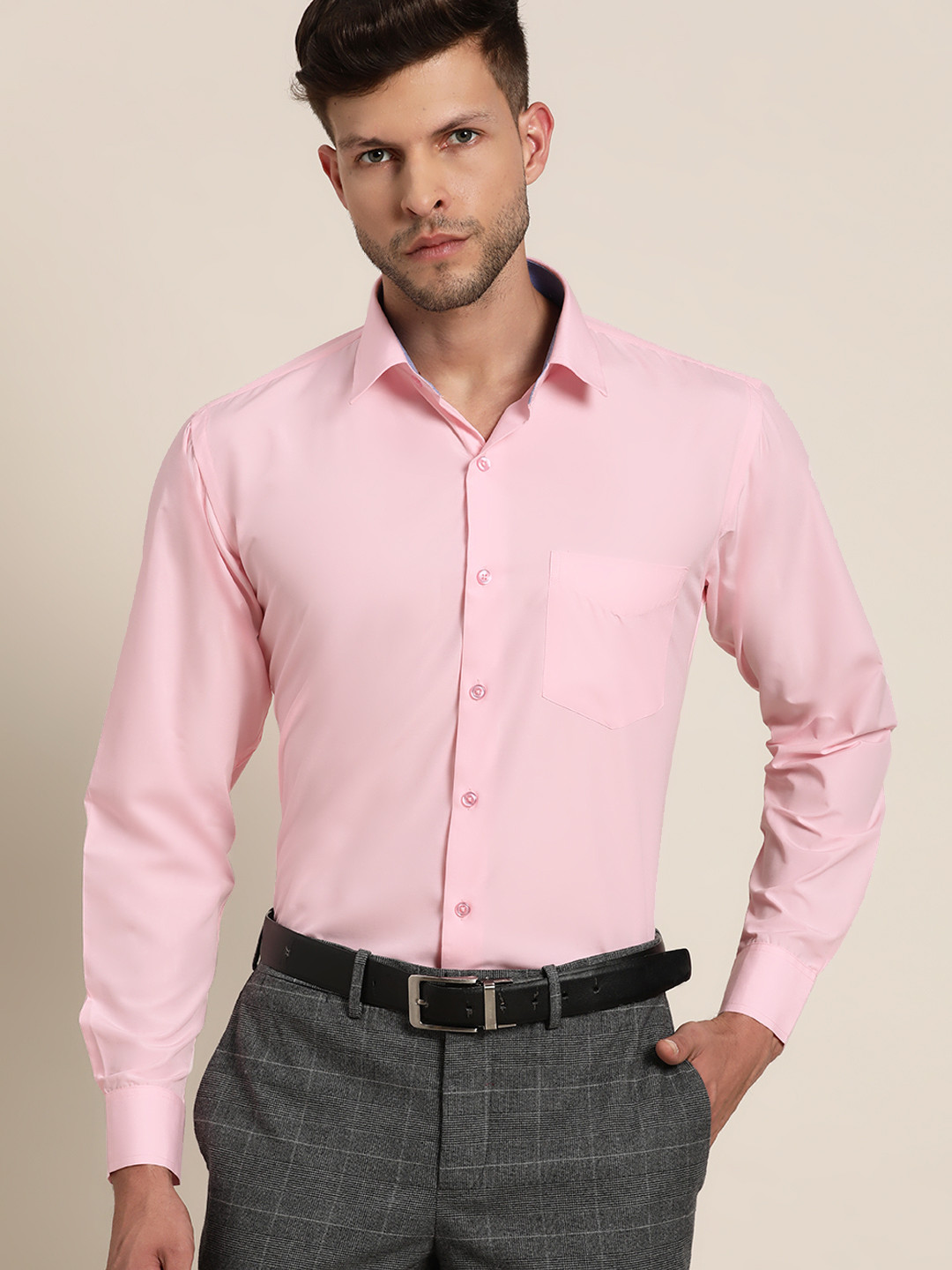 

Hancock Men Pink Slim Fit Solid Formal Shirt