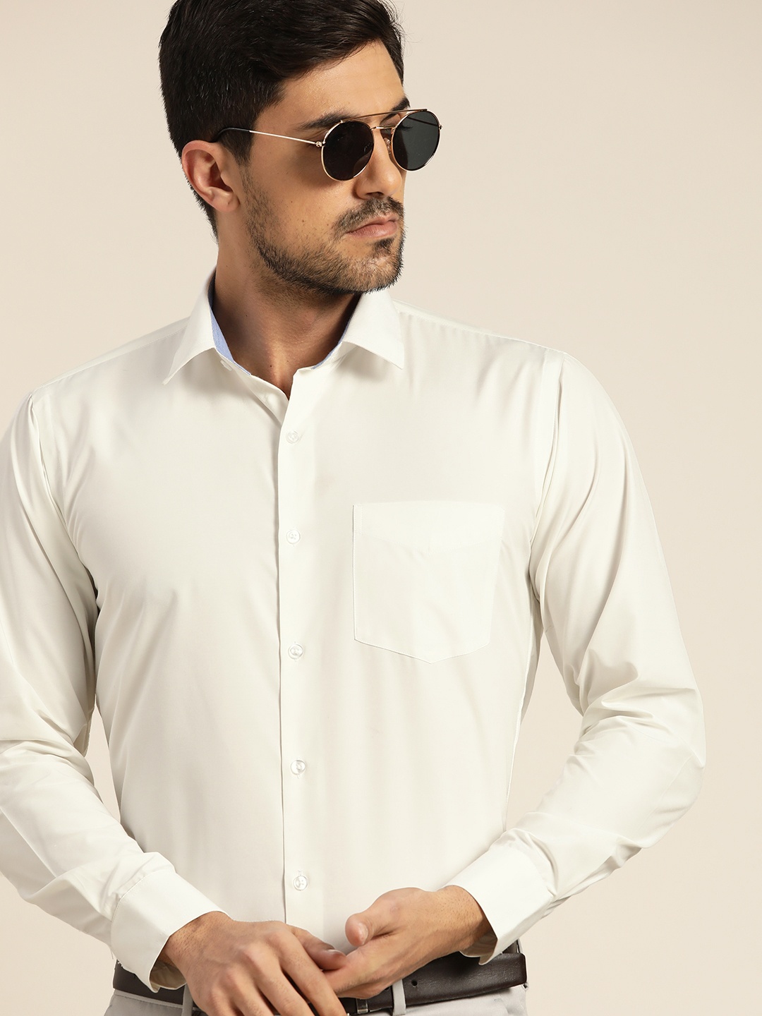 

Hancock Men Solid Wrinkle Resistant Slim Fit Formal Shirt, Off white