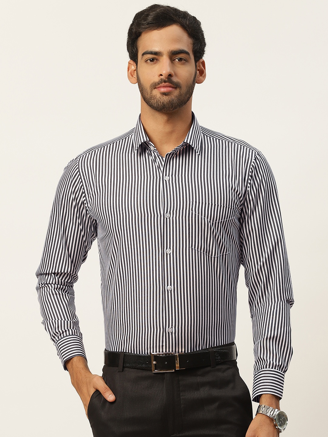 

English Navy Men White Slim Fit Striped Formal Shirt