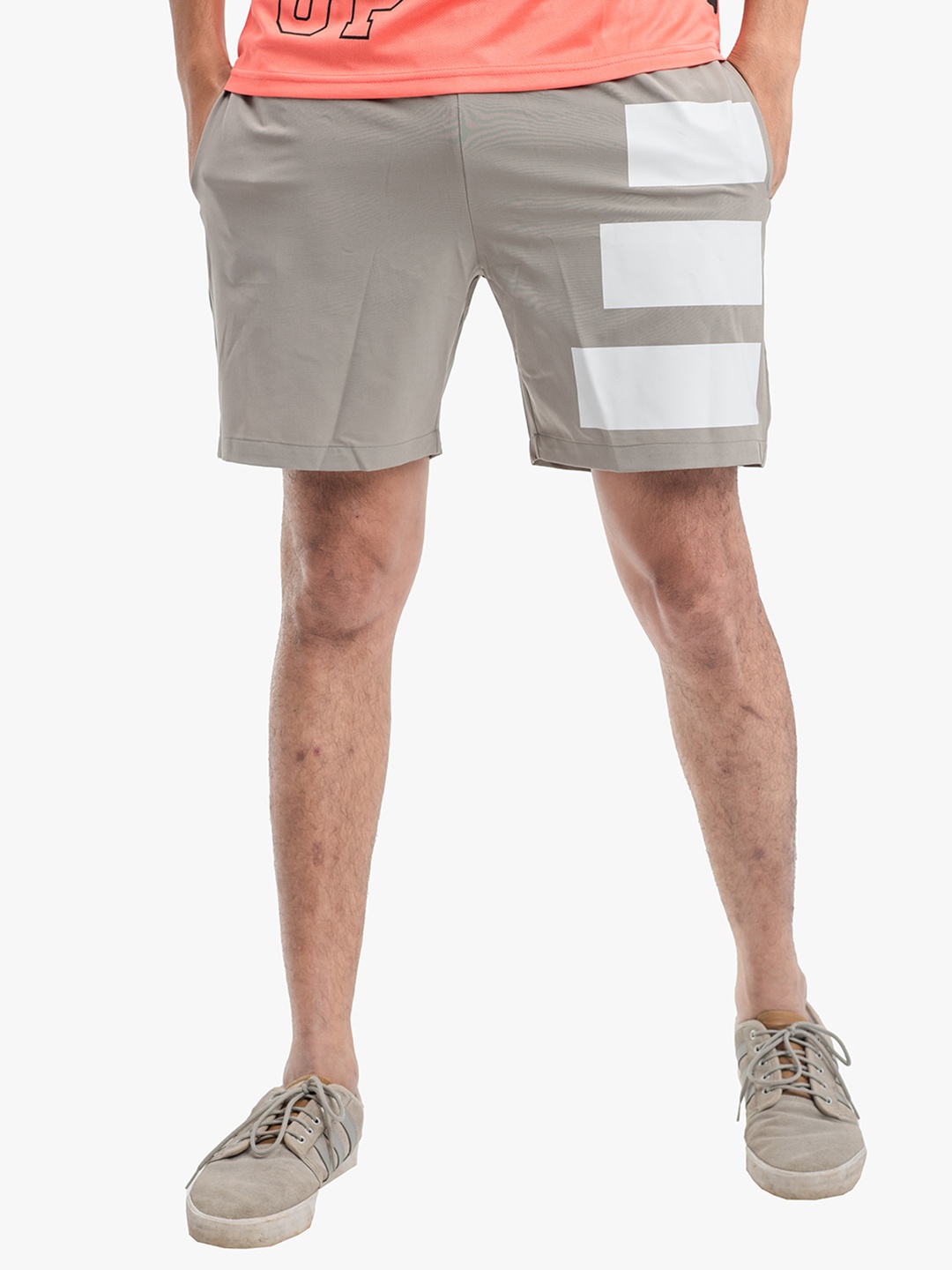 

DRYP EVOLUT Men Grey Striped Shorts