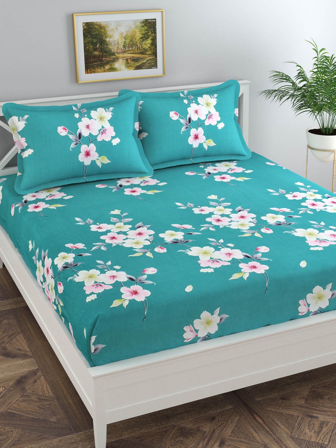 

Florida Teal & White Floral 144 TC Queen Bedsheet with 2 Pillow Covers