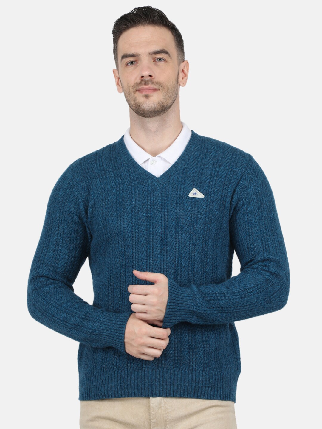 

Monte Carlo Men Blue Striped V Neck Pullover