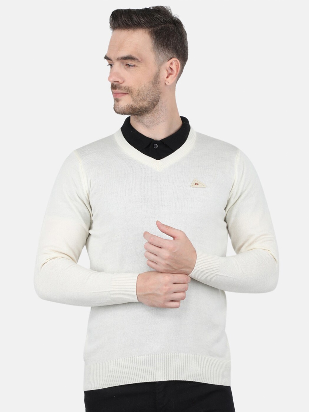 

Monte Carlo Men Off White v-neck Pullover sweater