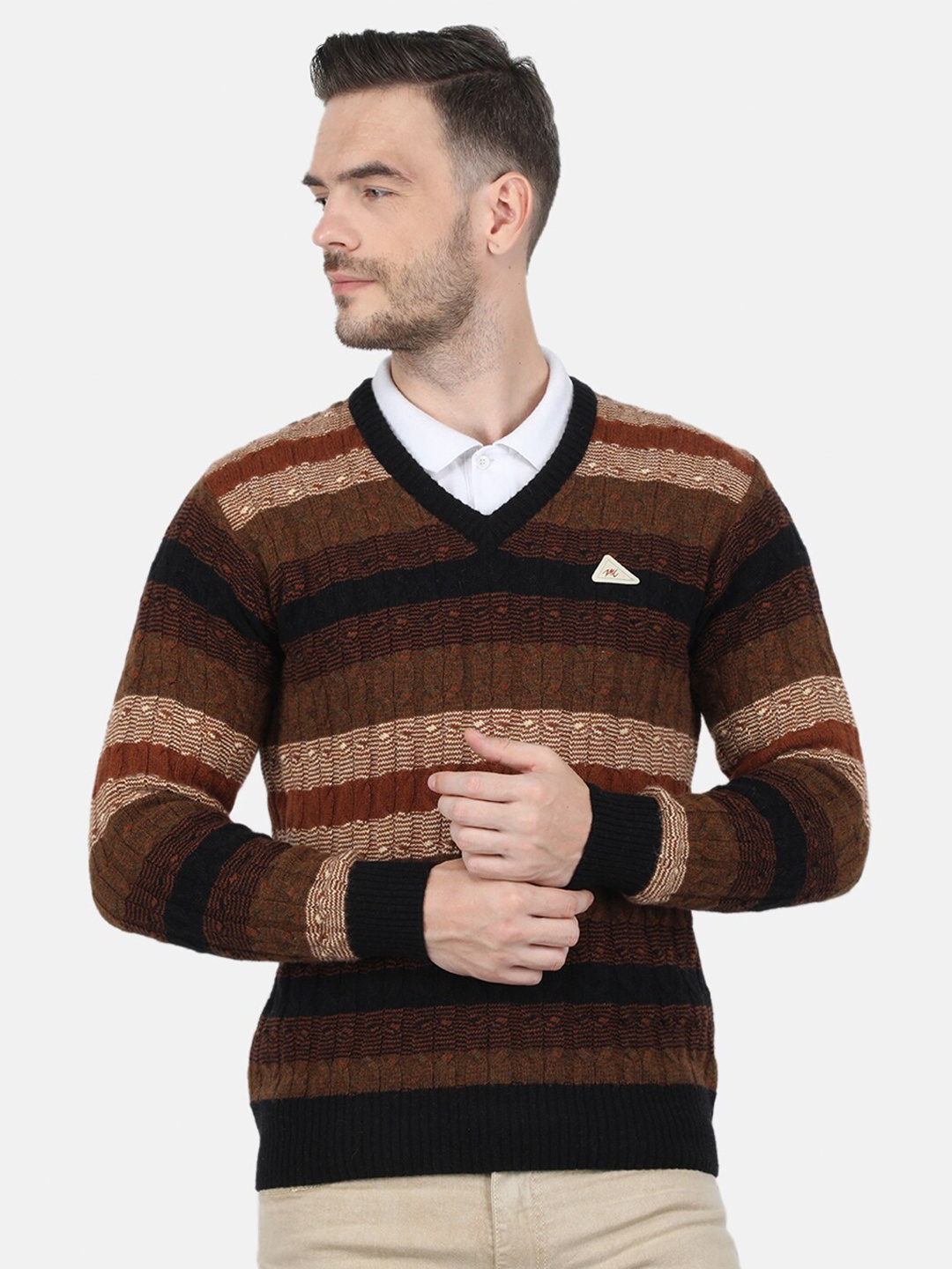 

Monte Carlo Men Black & Brown Colourblocked Pullover sweater