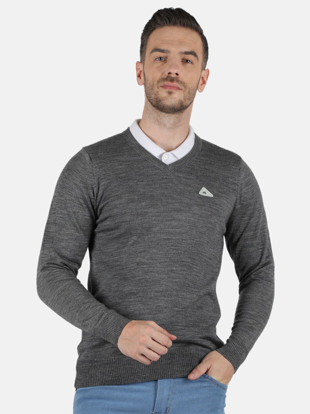 

Monte Carlo Men Blend Wool Grey Solid V Neck Pullover