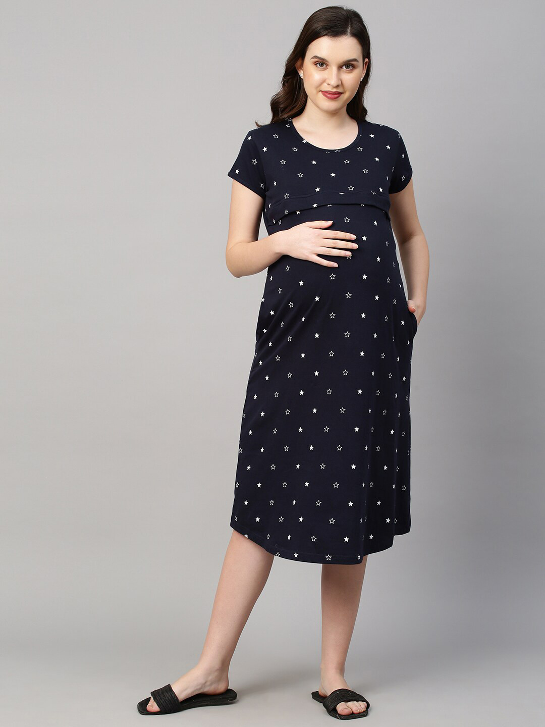 

MomToBe Navy Blue Printed Maternity Nursing Nightdress