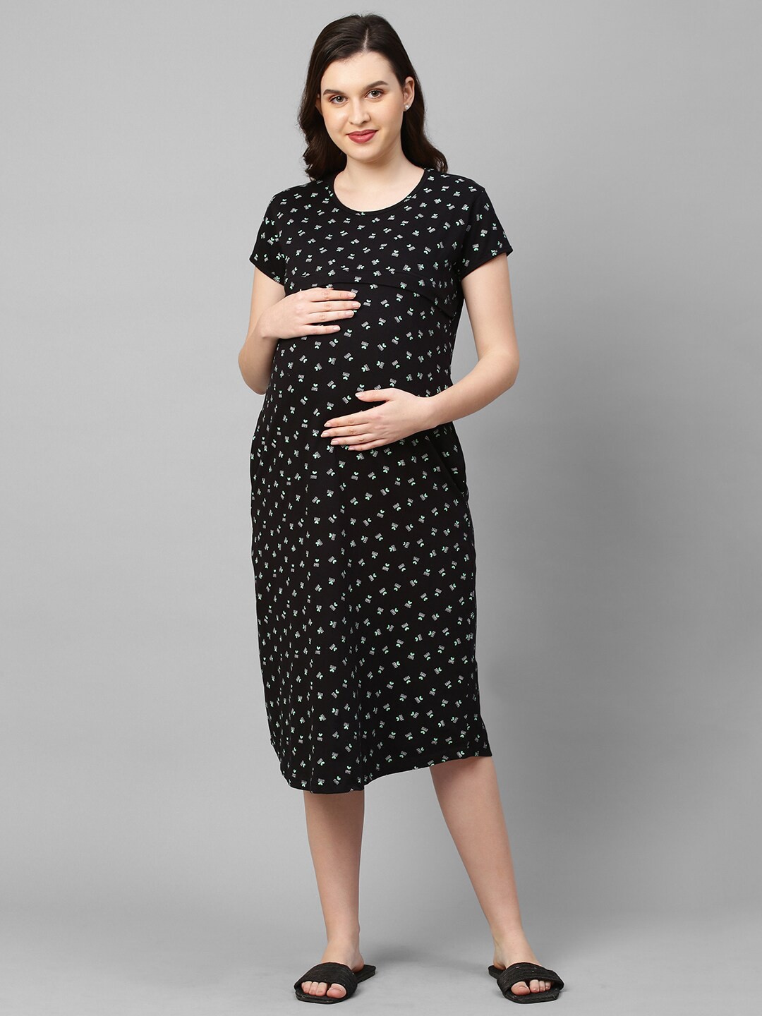 

MomToBe women Black Printed Maternity Sustainable Nightdress