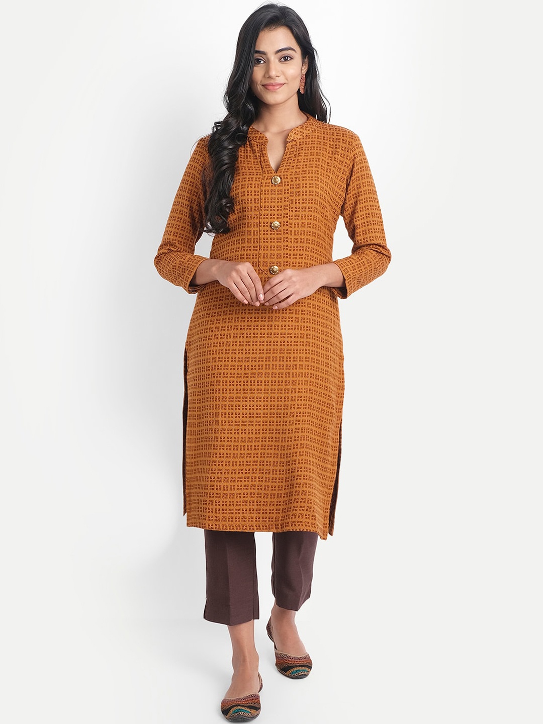 

Alavya Women Yellow Ethnic Motifs Keyhole Neck Dobby Kurta