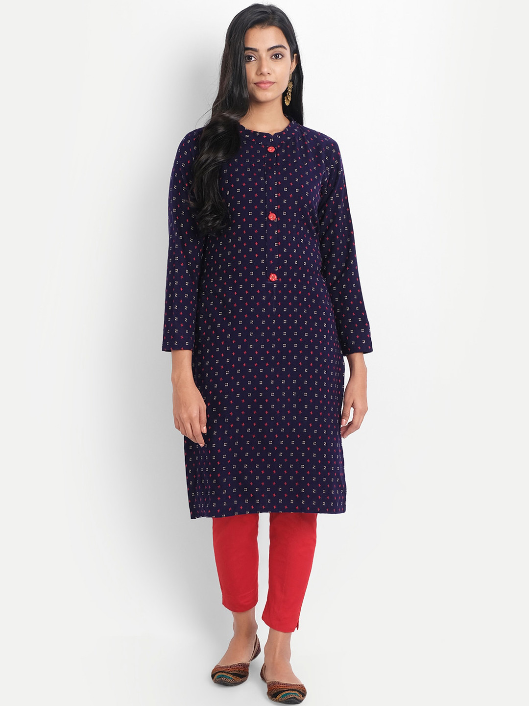 

Alavya Women Navy Blue Winter Woolen Kurta