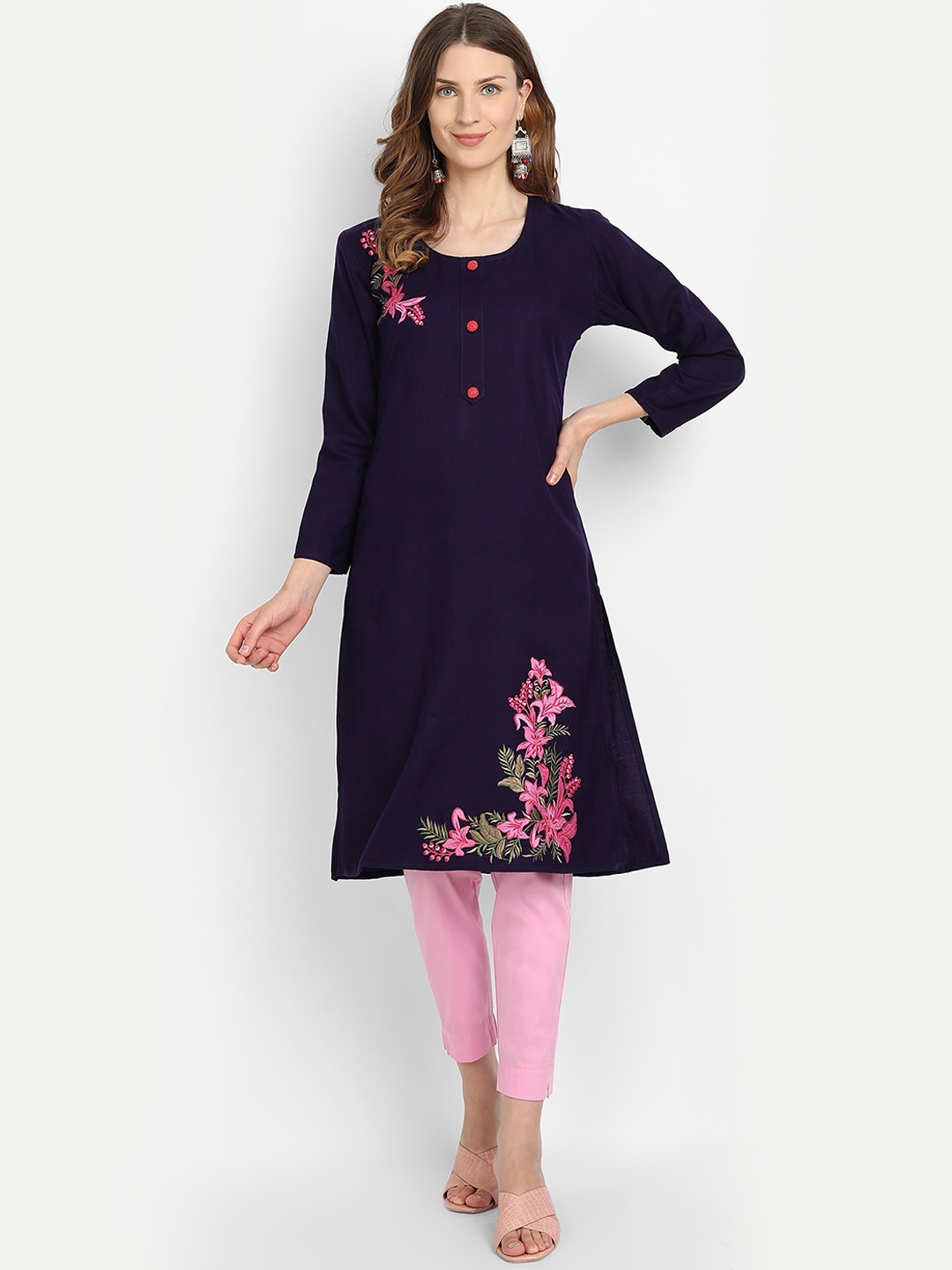 

Alavya Women Navy Blue & Pink Floral Printed Woolen Winter Dobby Kurta