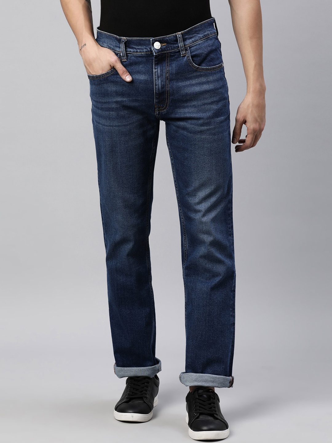 

American Bull Men Blue Light Fade Jeans