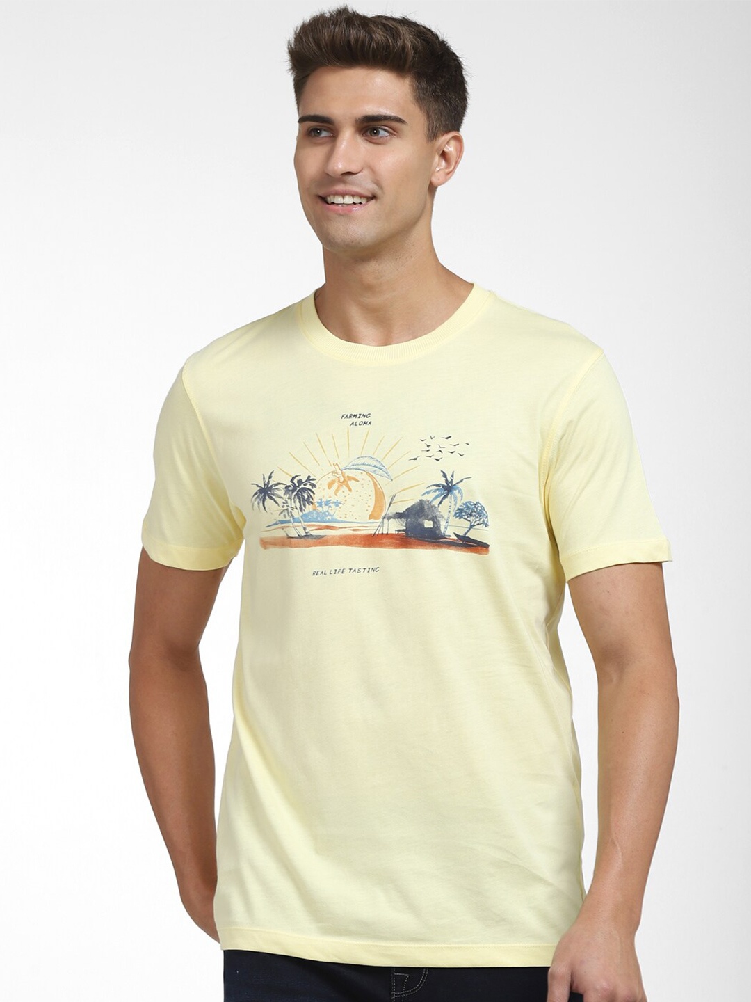 

SELECTED Men Yellow Printed T-shirt