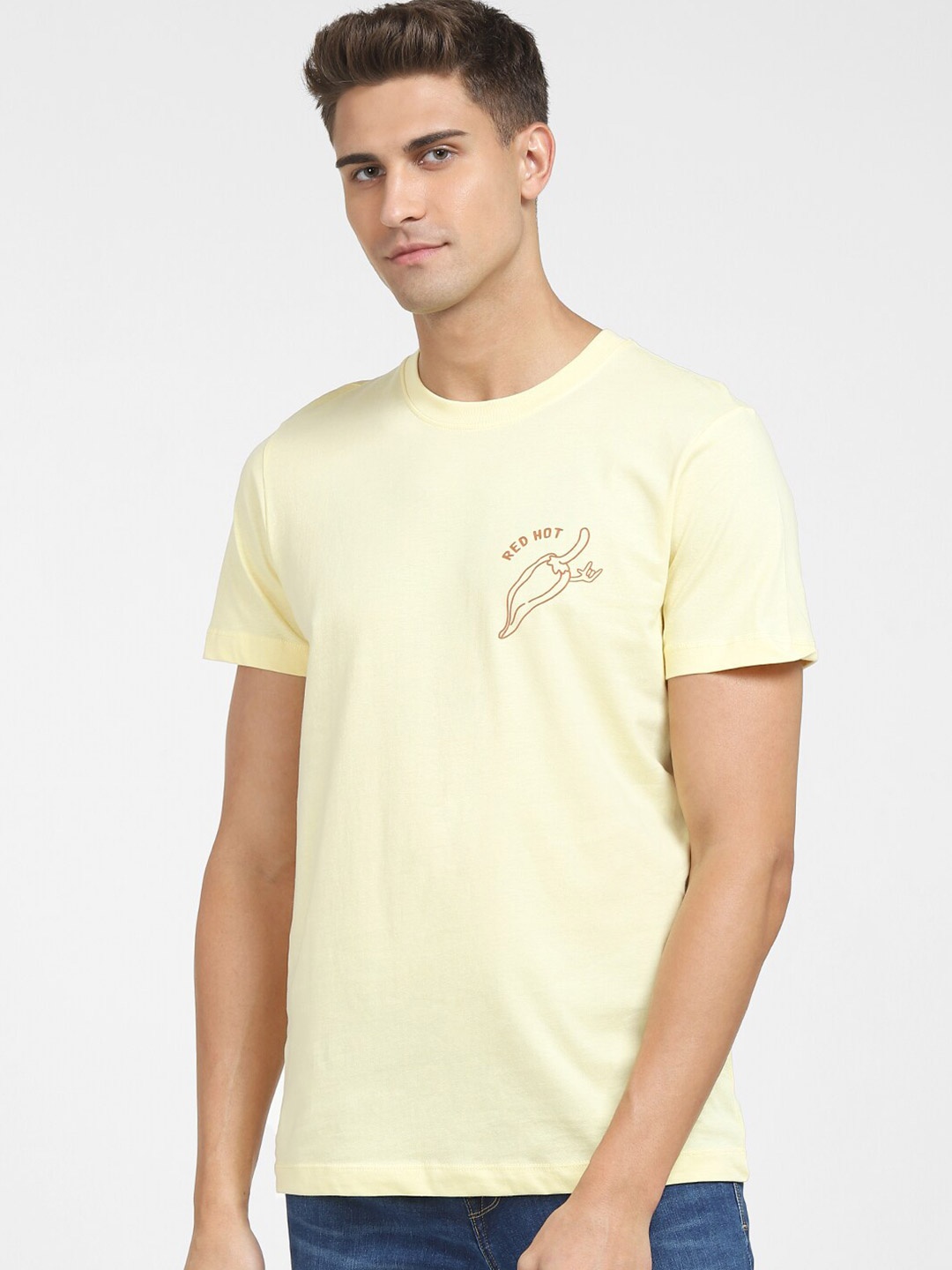

SELECTED Men Yellow Round Neck Organic Cotton T-shirt