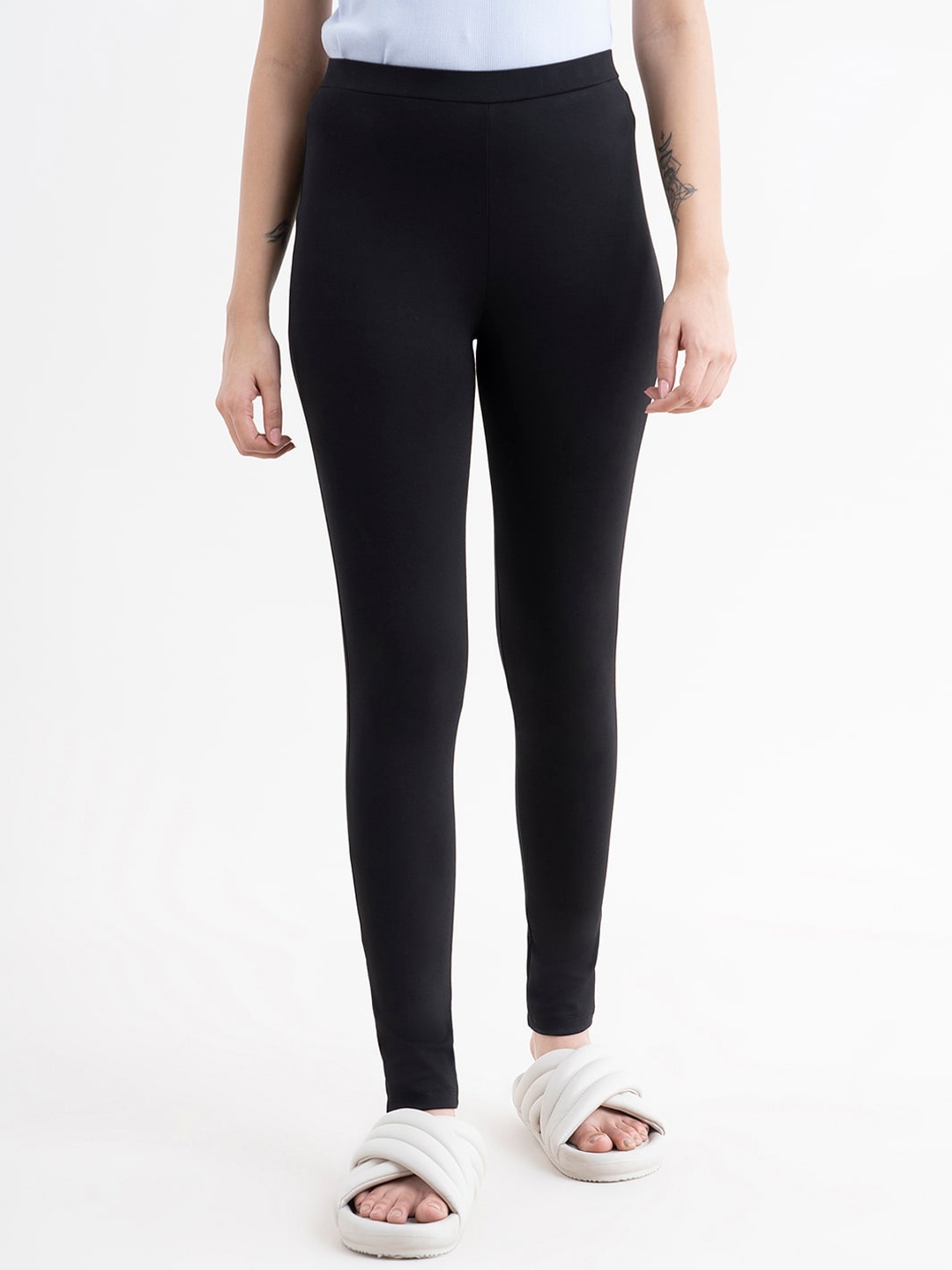 

FableStreet Women LivIn Air Skinny Fit High-Rise Trousers, Black
