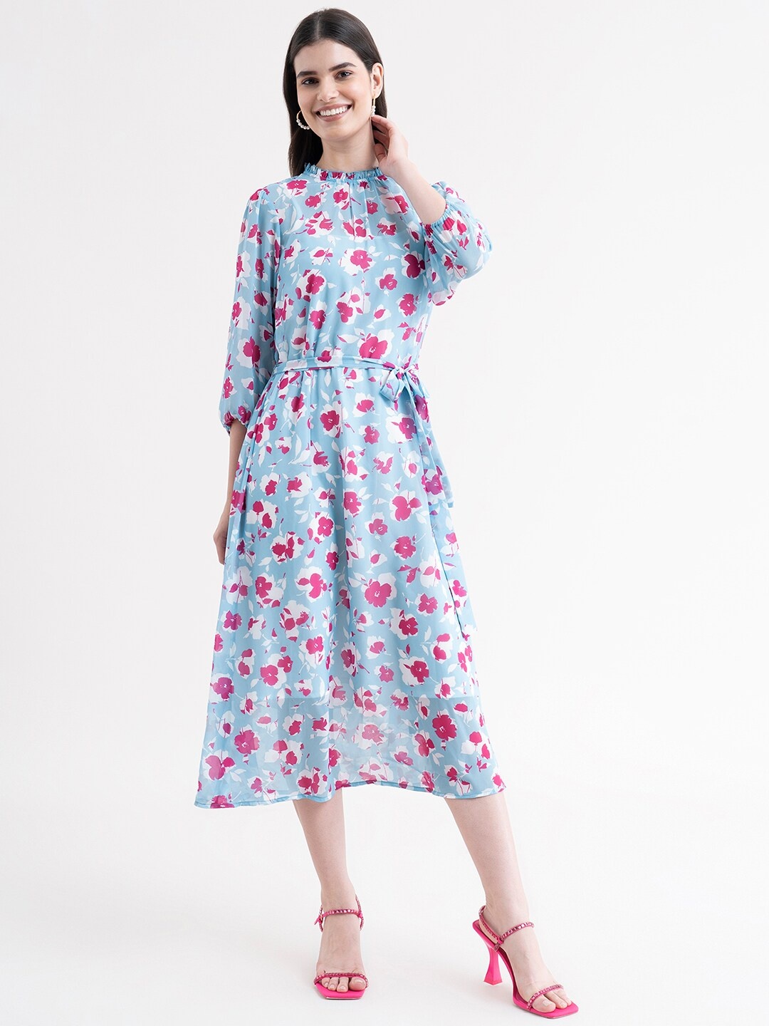

FableStreet Blue & Pink Floral Georgette Midi Dress