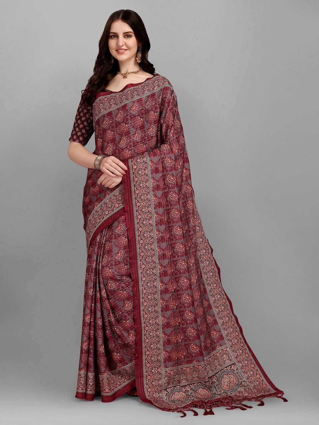 

YOYO Fashion Maroon Ethnic Motifs Saree