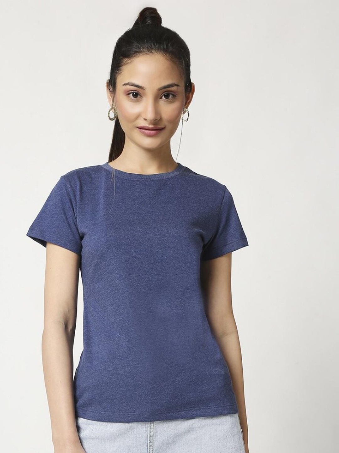 

Bewakoof Women Blue Slim Fit T-shirt