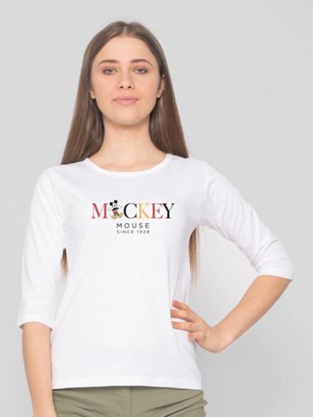 

Bewakoof Women White Printed Slim Fit T-shirt