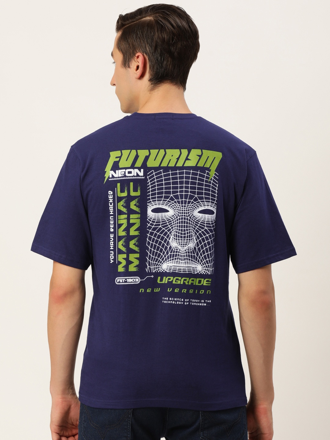 

Maniac Men Navy Blue & Green Typography Printed T-shirt
