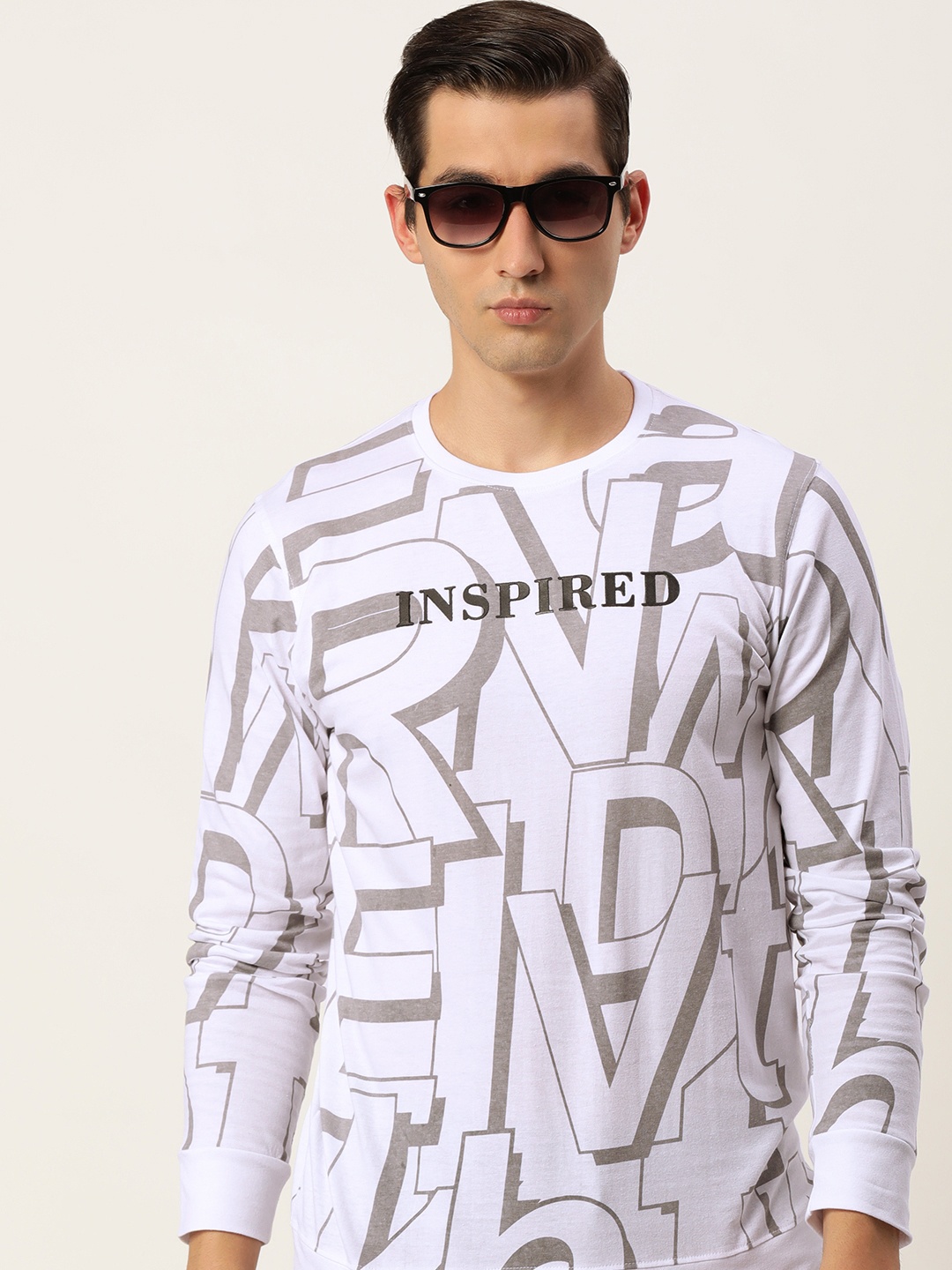 

Maniac Men White & Grey Typography Printed Slim Fit T-shirt