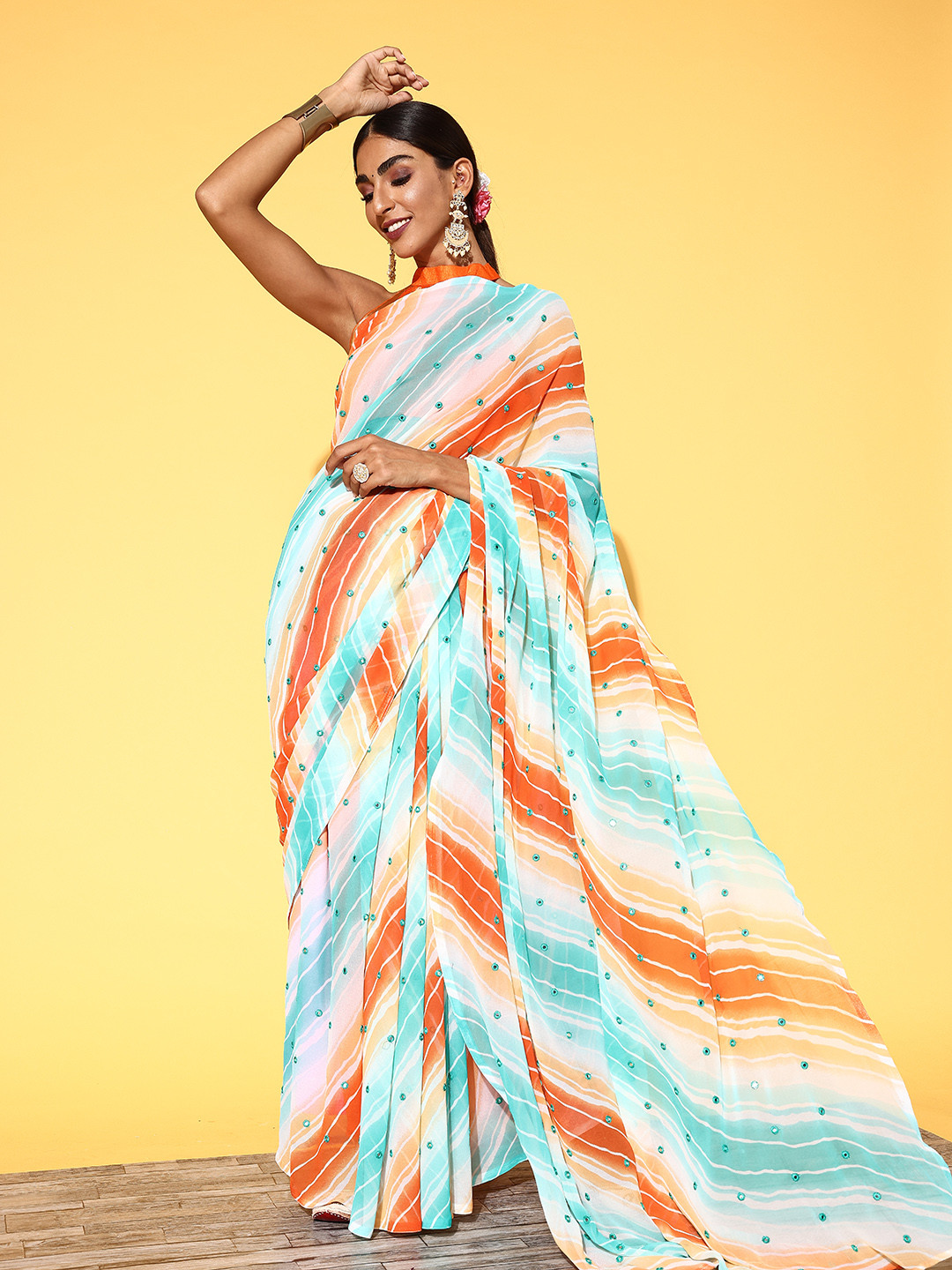 

Tikhi Imli Leheriya Saree with Solid Border, White