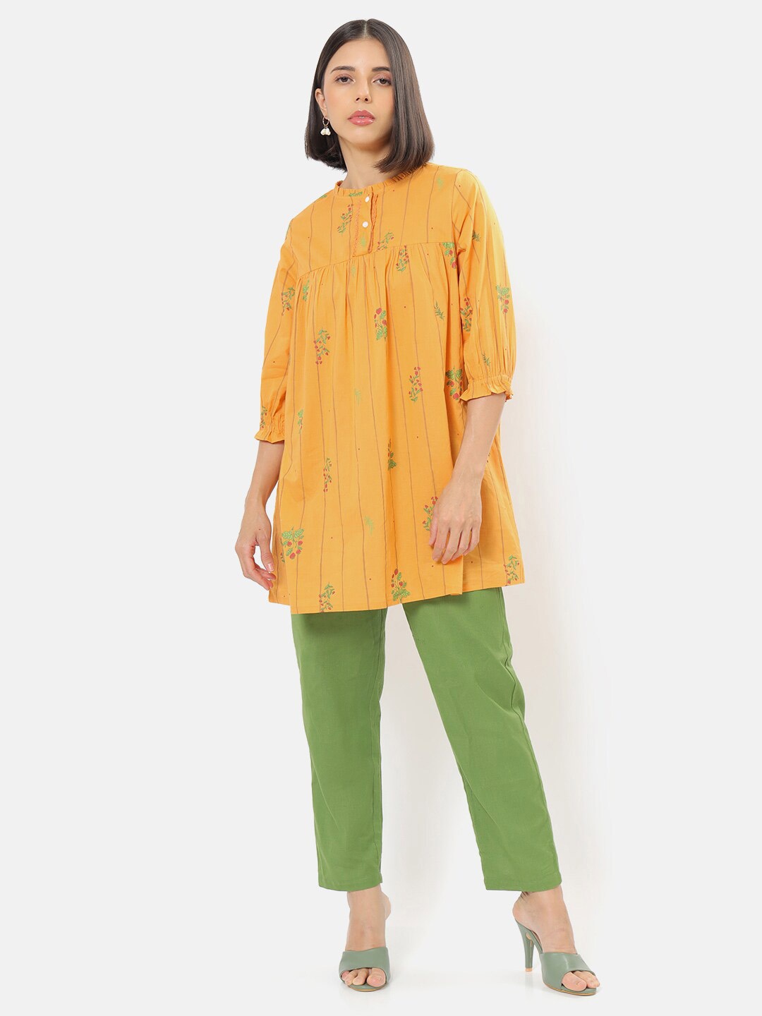 

Saaki Yellow & Green Printed Tunic