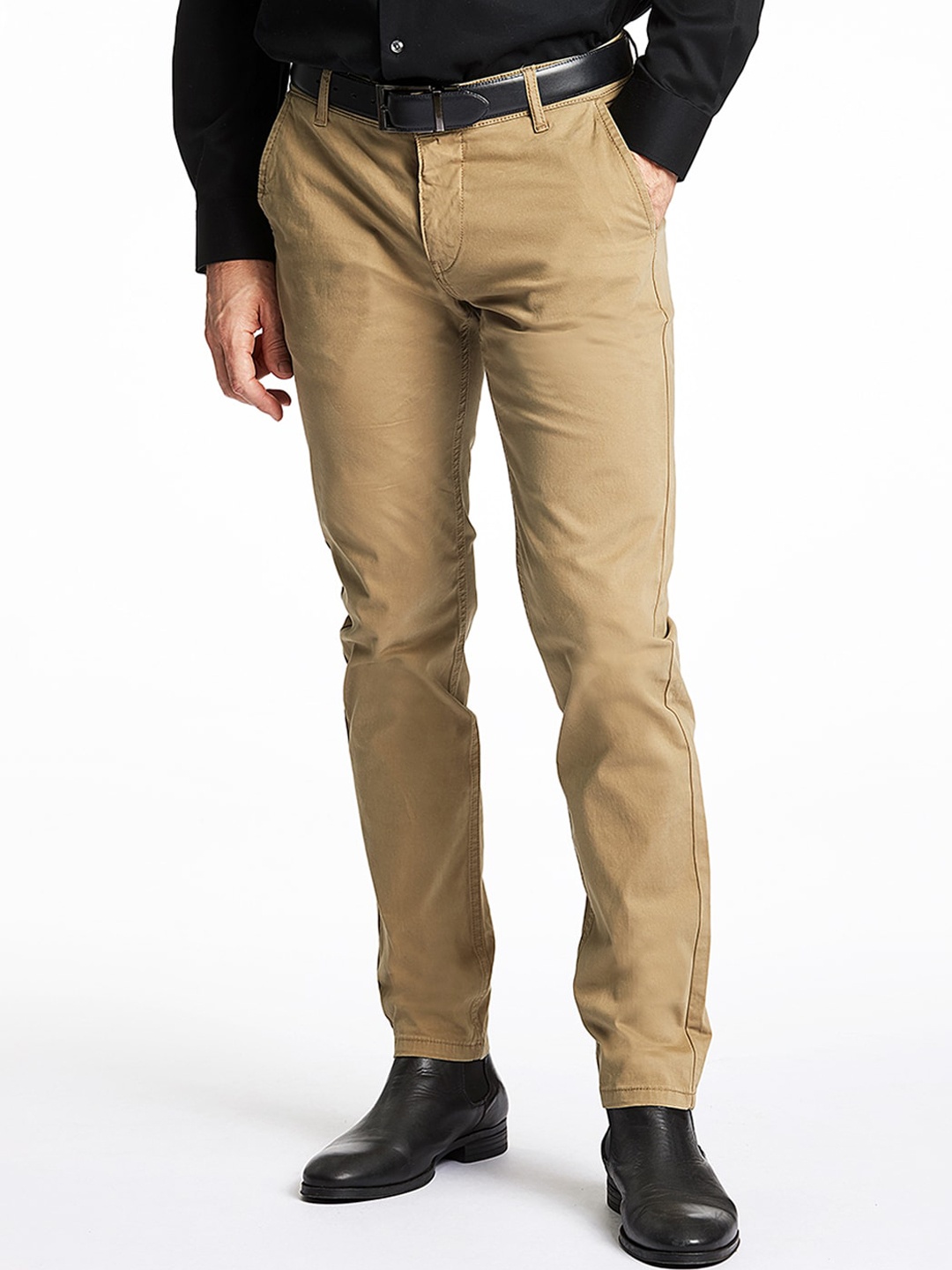 

LINDBERGH Men Brown Slim Fit Chinos Trousers