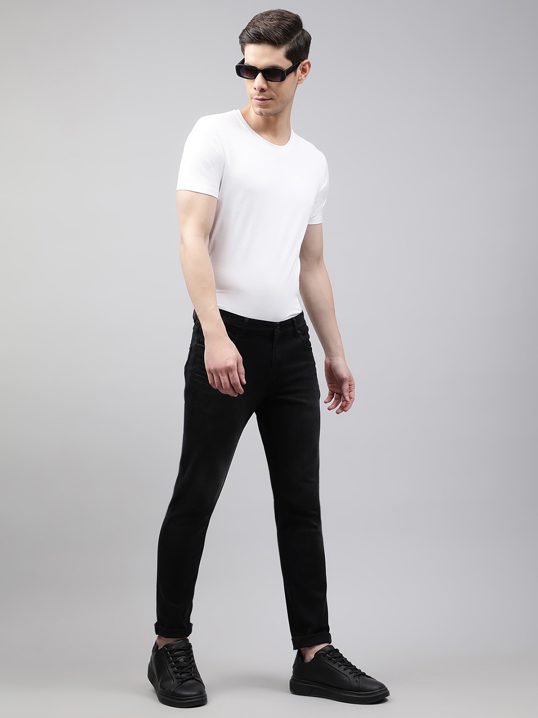 

LINDBERGH Men Black Slim Fit Low-Rise Stretchable Jeans