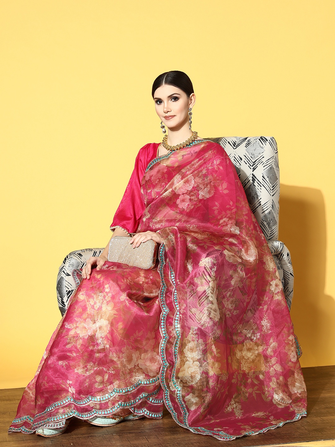 

Tikhi Imli Pink & Beige Floral Gotta Patti Organza Saree