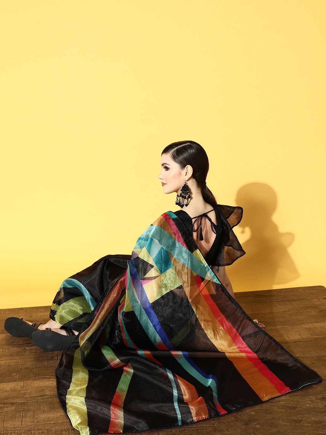 

Tikhi Imli Black & Turquoise Blue Printed Organza Saree