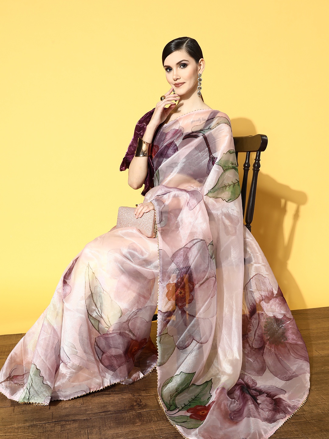 

Tikhi Imli Pink & Mauve Floral Organza Saree