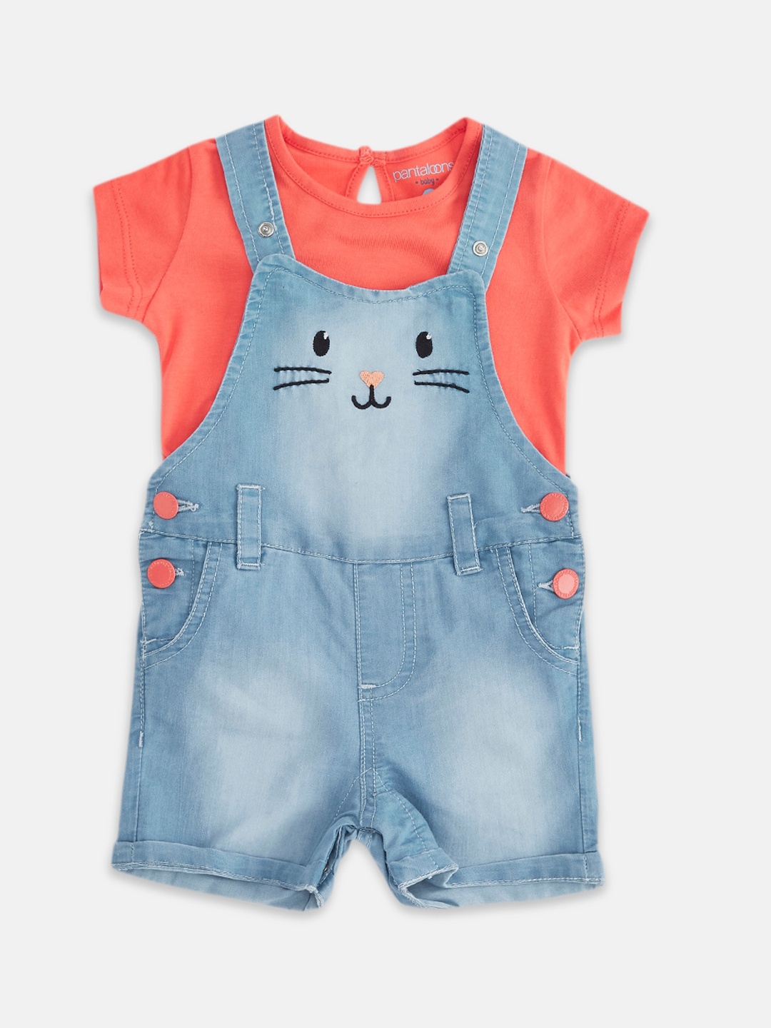 

Pantaloons Baby Girls Red & Blue Printed Denim Dungaree