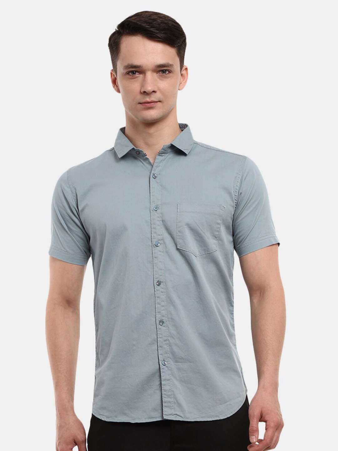 

V-Mart Men Grey Slim Fit Casual Shirt