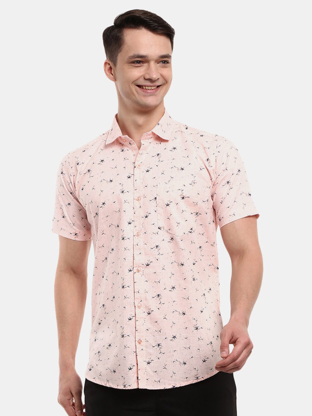 

V-Mart Men Pink Floral Printed Casual Shirt