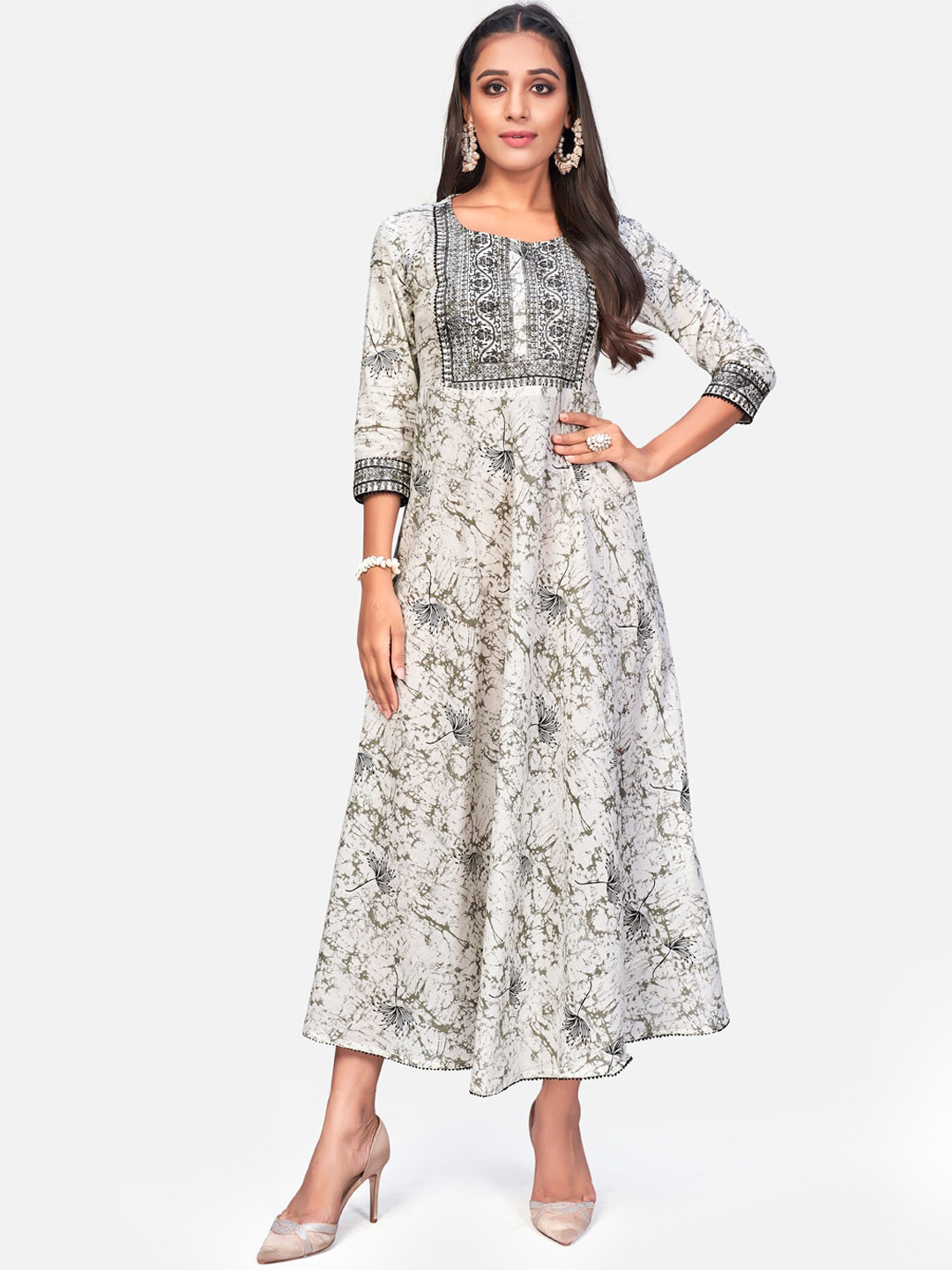 

Vbuyz Women Grey Printed Mirror Work Anarkali Kurta