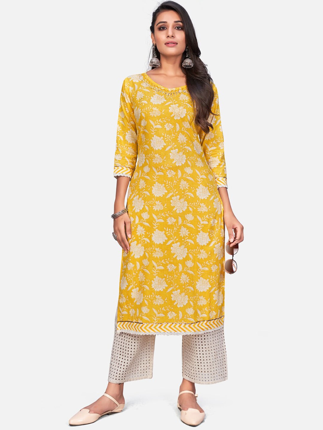 

Vbuyz Women Yellow Floral Straight Cotton Printed Kurta