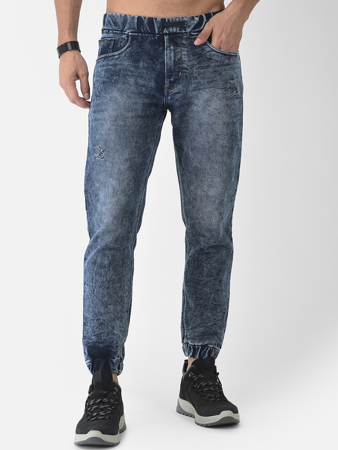 

COBB Men Blue Jogger Mildly Distressed Heavy Fade Jeans