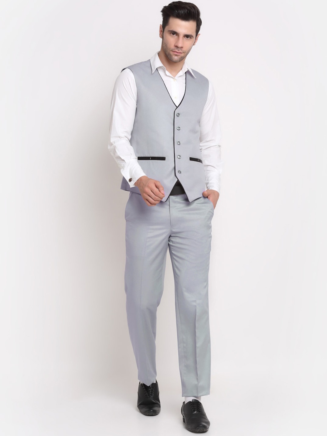 

KLOTTHE Men Grey Solid Slim-Fit Two-Piece Party Suits