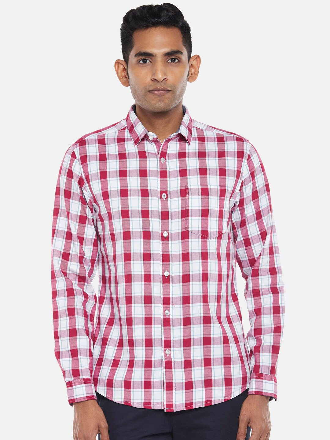 

BYFORD by Pantaloons Men Red Slim Fit Checked Casual Shirt