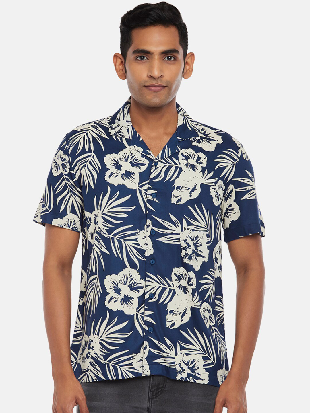 

People Men Blue Slim Fit Floral Printed Casual Shirt